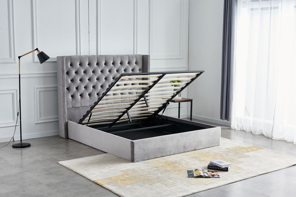 Lit COFFRE 2 places 140X190 cm cm CLOUTE velours