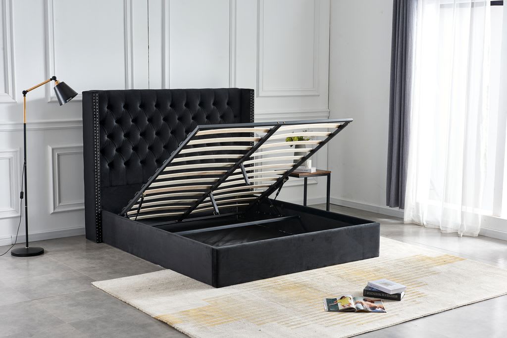 Lit COFFRE 2 places 140X190 cm cm CLOUTE velours