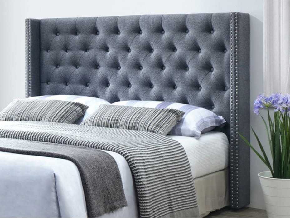 Lit coffre BOX clouté 160x200 cm