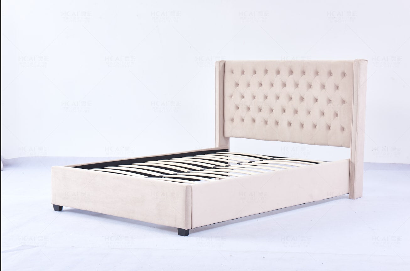 Lit capitonné 140x190 cm ERES en velours clouté sommier inclus