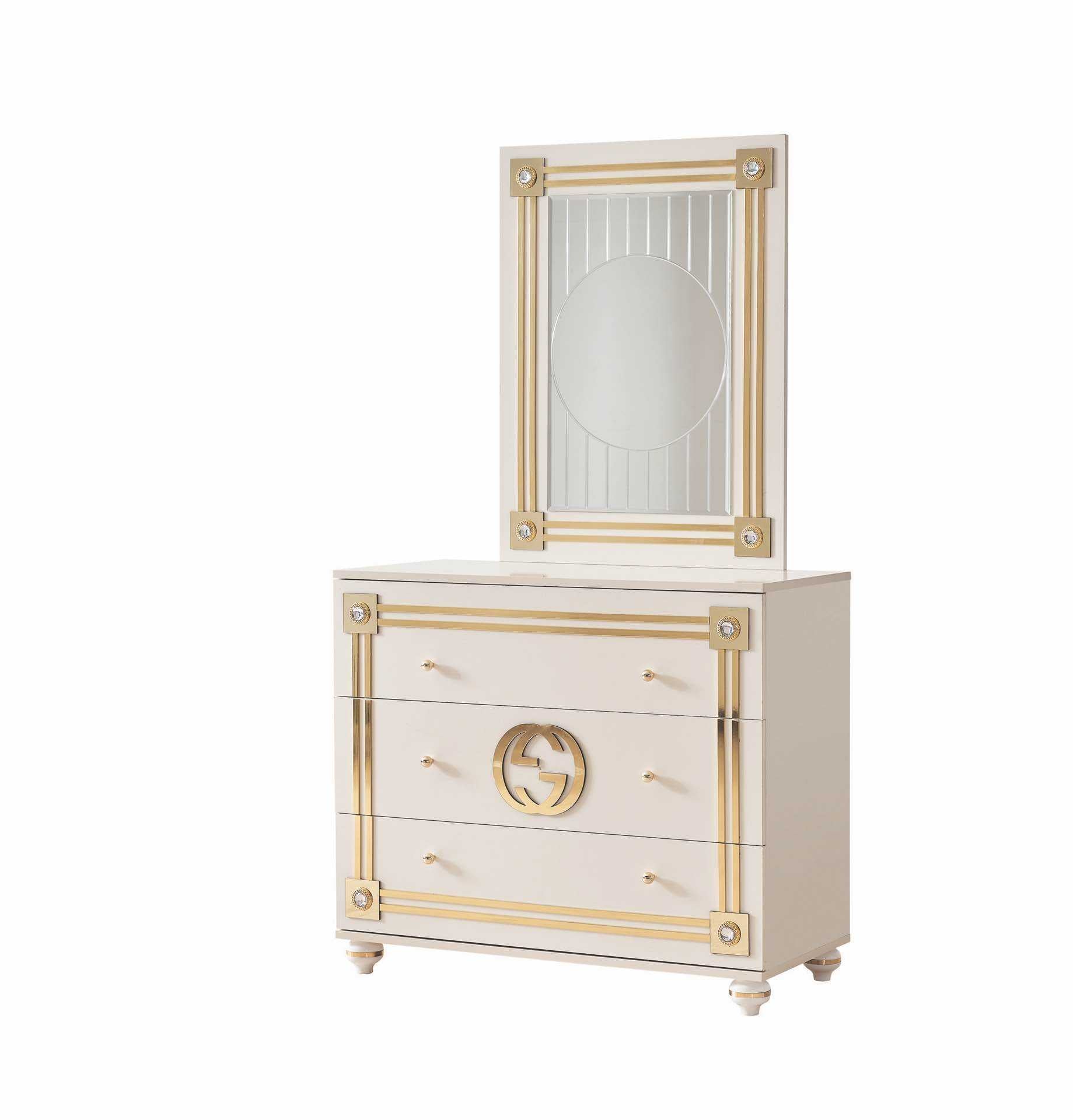 CHAMBRE À COUCHER GUCI GOLD