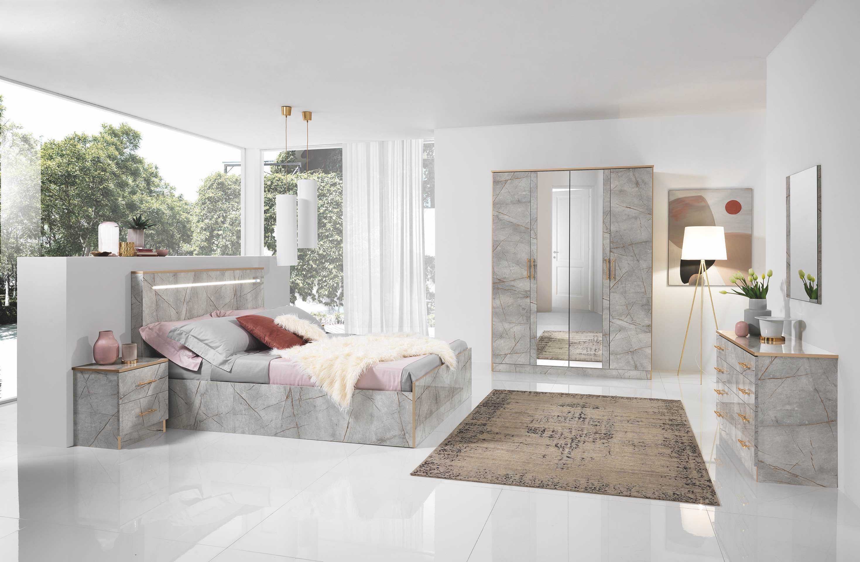 CHAMBRE À COUCHER MARBRE