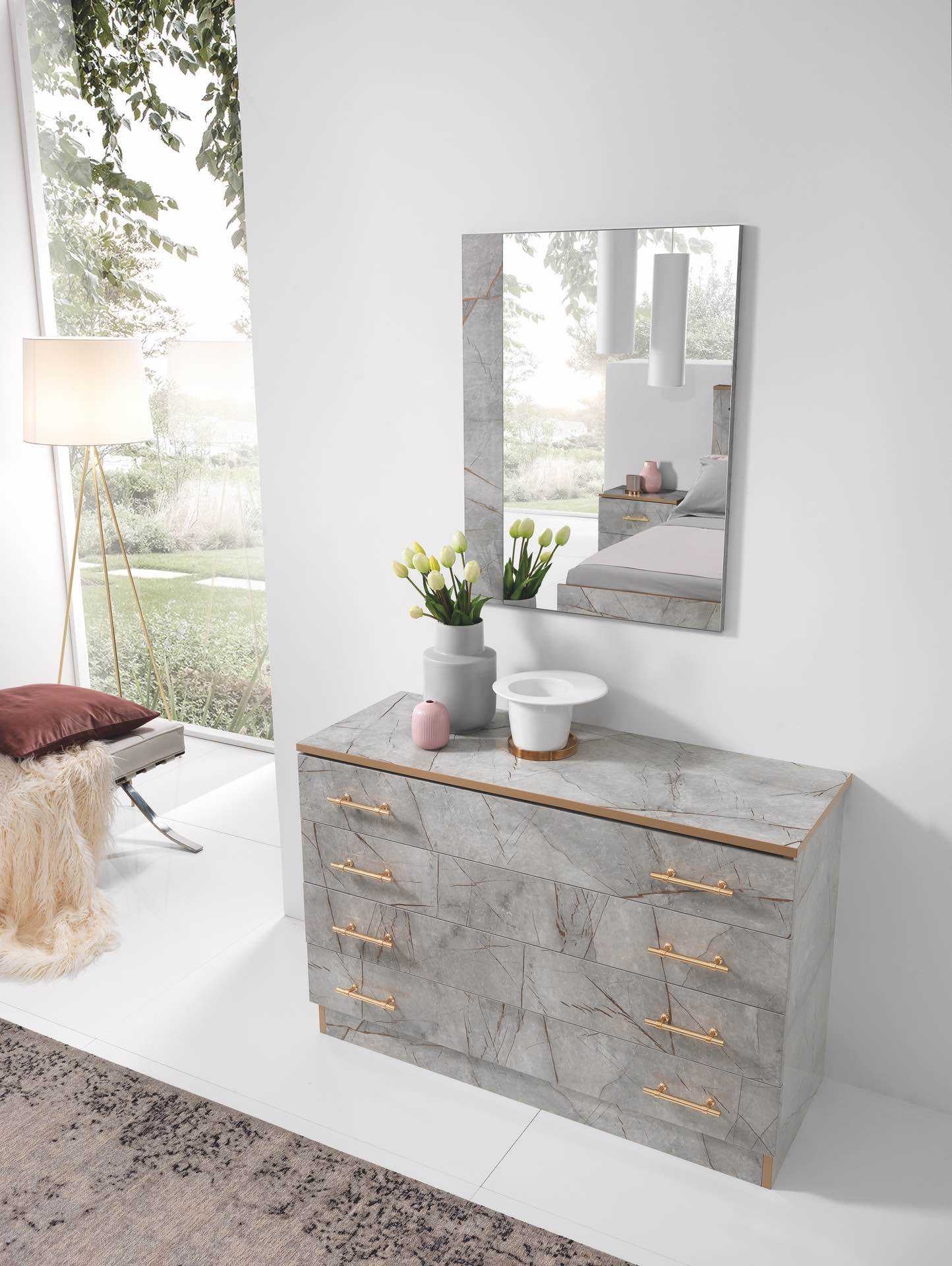 CHAMBRE À COUCHER MARBRE