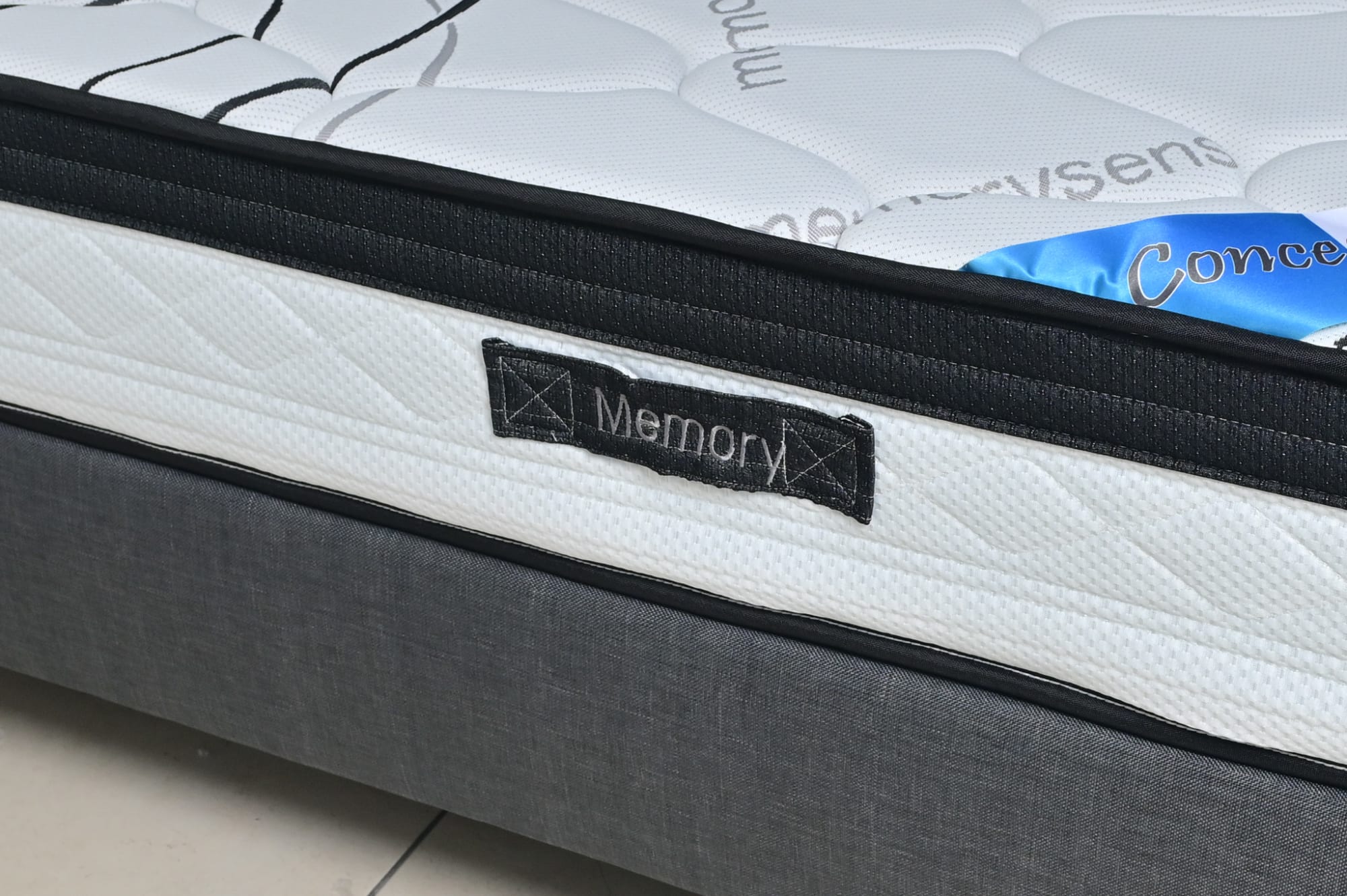 MATELAS MEMORY 180x200x25 cm UNIQUEMENT SUR COMMANDE