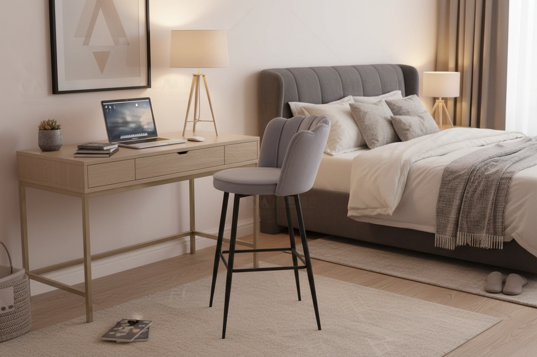 TABOURET DE BAR NYMPHEA METAL NOIR VELOURS SILVER HAUTEUR 65cm