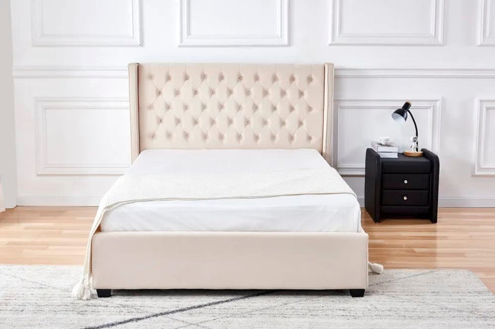 Lit capitonné 140x190 cm ERES en velours clouté sommier inclus