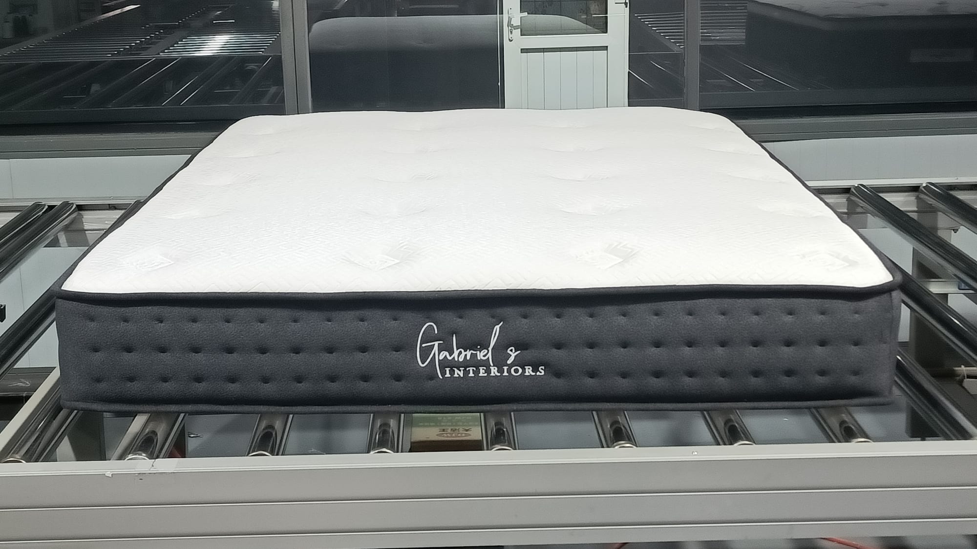 Matelas MERIDIEN à ressorts ensachés 180x200 cm épaisseur 25 cm